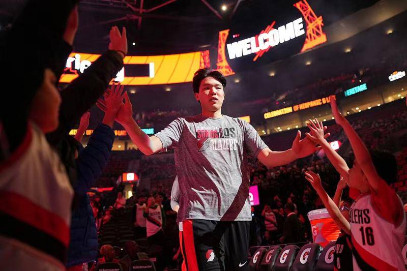 NBA｜楊瀚森贏定才被派上場 戰勇士2分2封蓋:中航光電科技股份有限公司
