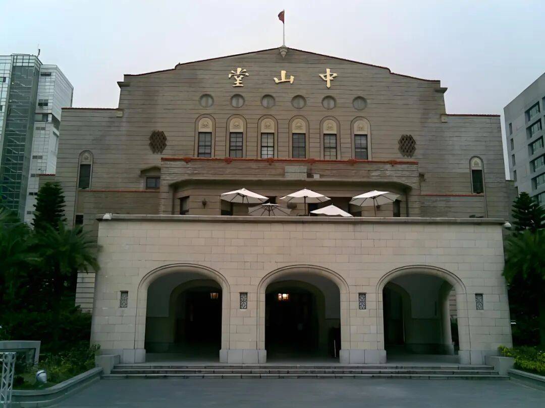 從甲午戰爭到臺灣光復:中航光電科技股份有限公司