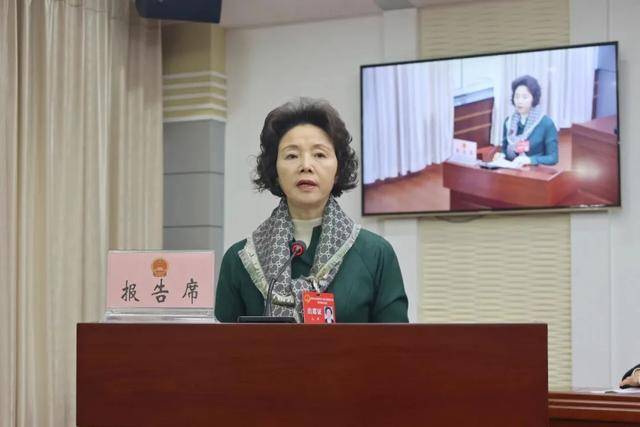 重慶市委批準<strong></p>
<p>中航光電科技股份有限公司
</strong>，開除孔萍黨籍:中航光電科技股份有限公司
