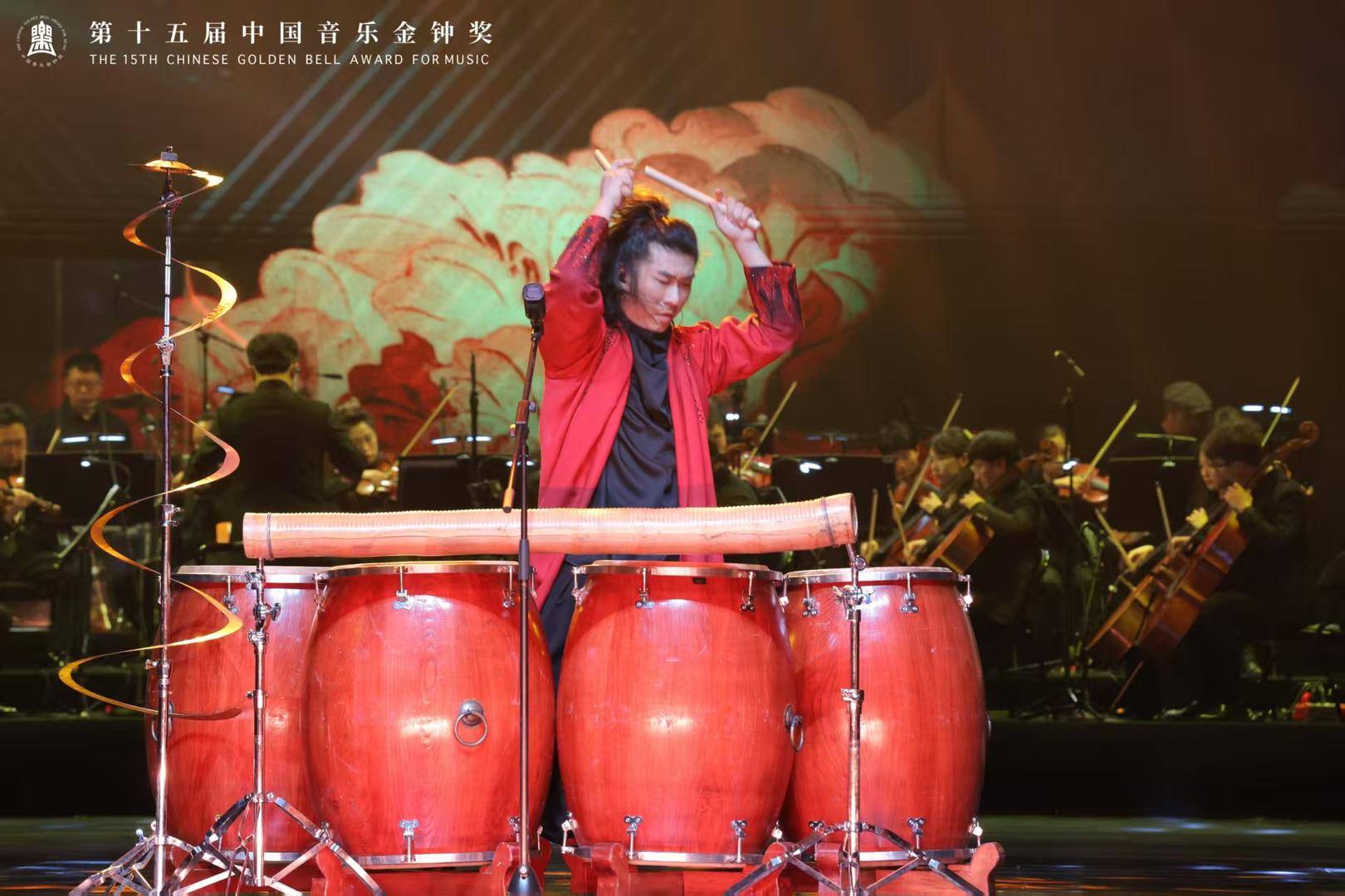 金鐘之星音樂會上演多元盛宴<strong></p>
<p>中航光電科技股份有限公司
</strong>，音樂家點贊成都是“文藝大碼頭”:中航光電科技股份有限公司
