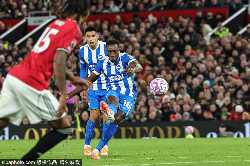 英超-庫尼亞破荒姆貝莫兩球 曼聯4-2布萊頓奪3連勝升至第四:中航光電科技股份有限公司