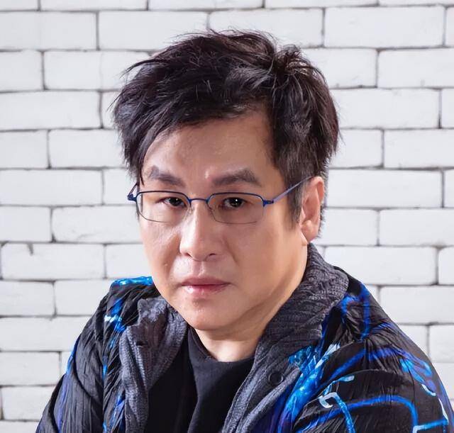 鄭智化最新回應:中航光電科技股份有限公司