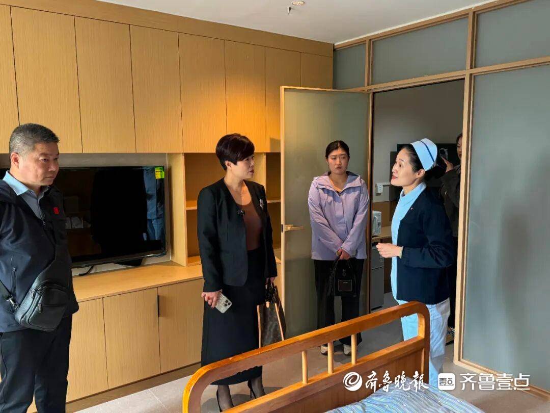 江蘇省鹽城市響水東方康復醫院到滕州市康復醫院參觀交流:中航光電科技股份有限公司
