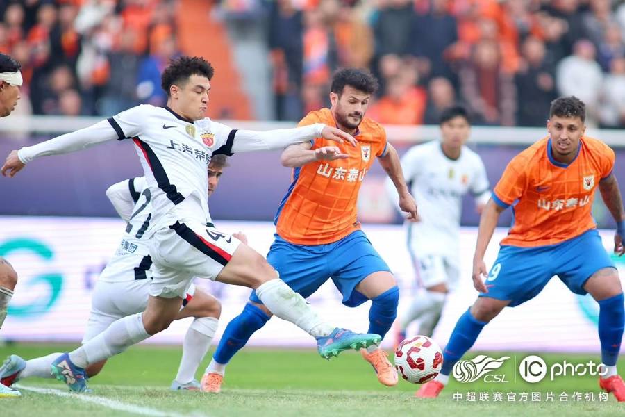 冠軍懸了<strong></p>
<p>中航光電科技股份有限公司
</strong>！海港客場負泰山葬送好局:中航光電科技股份有限公司
