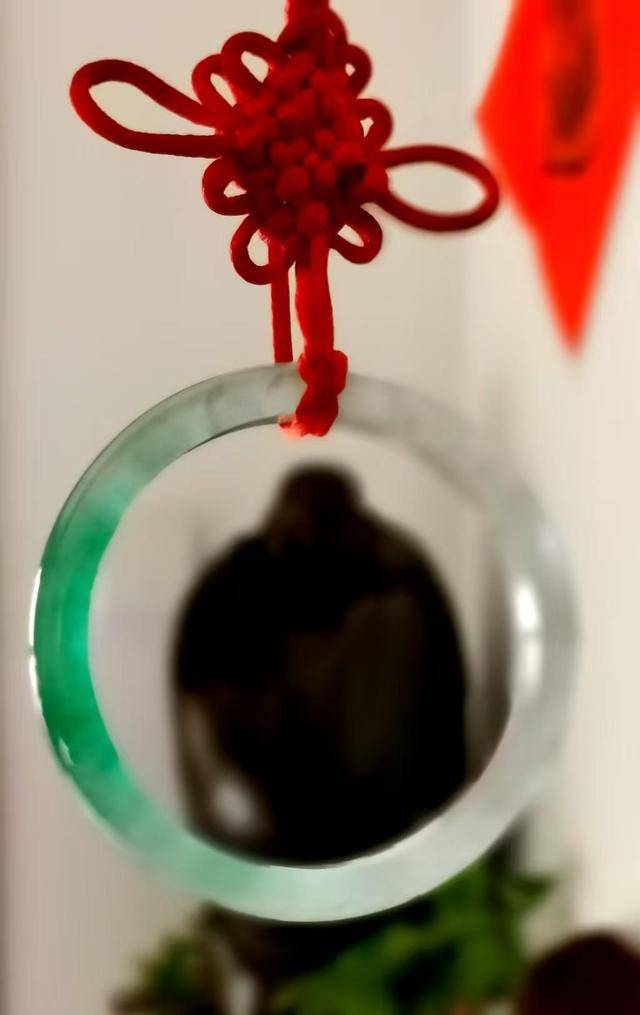 暗訪酒店玉器店:標價88萬實際賣幾萬:中航光電科技股份有限公司