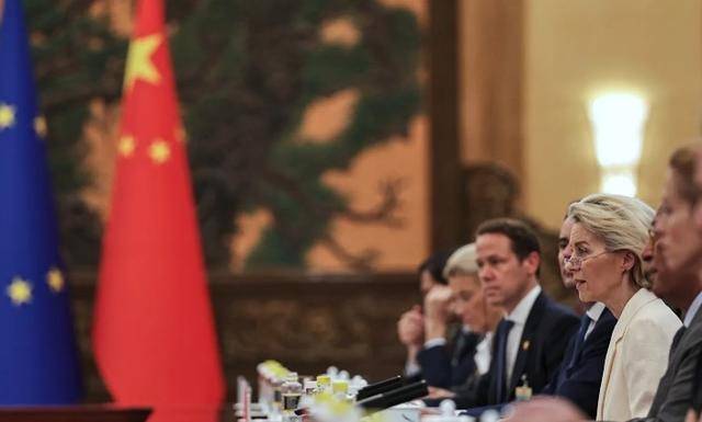 稀土與制裁二選一<strong></p>
<p>中航光電科技股份有限公司
</strong>，馮德萊恩威脅中國，她沒看見美國是什么下場？:中航光電科技股份有限公司
