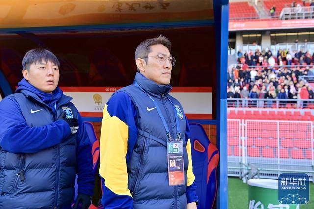 中甲:遼寧鐵人隊沖超成功:中航光電科技股份有限公司