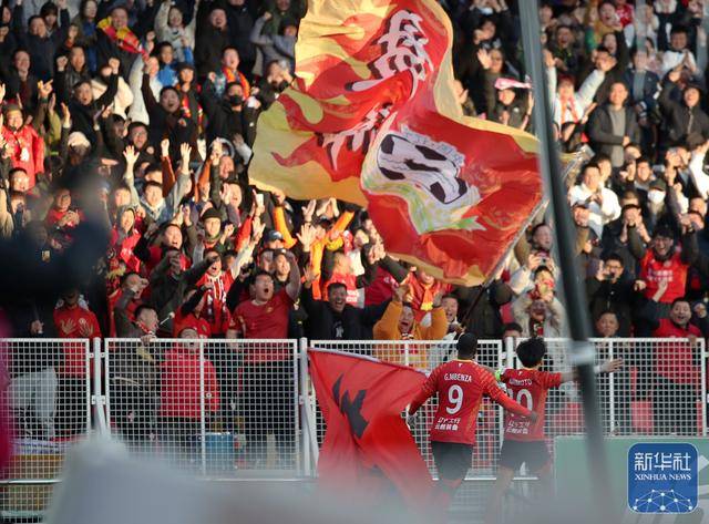 中甲:遼寧鐵人隊沖超成功:中航光電科技股份有限公司