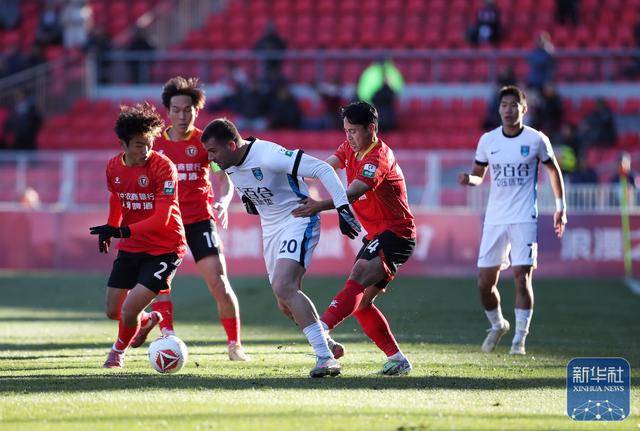 中甲:遼寧鐵人隊沖超成功:中航光電科技股份有限公司