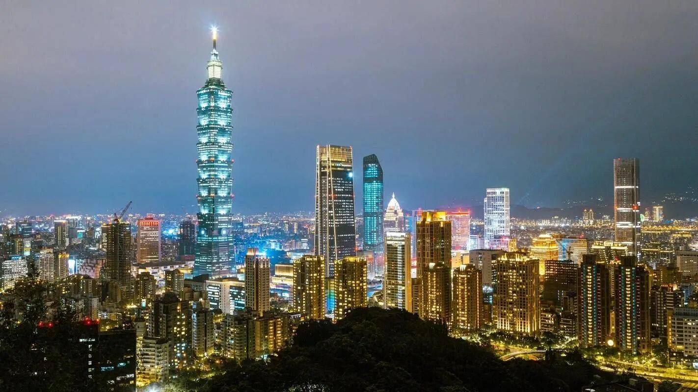 特朗普急了<strong></p>
<p>中航光電科技股份有限公司
</strong>，主動公布訪華行程，中方劃出兩條紅線，做不到免談？:中航光電科技股份有限公司
