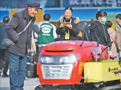 “賽展結合”展示農業新成果:中航光電科技股份有限公司